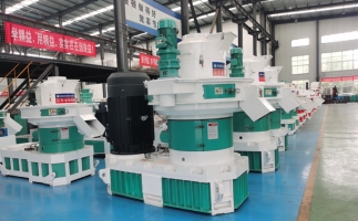 高溫天氣，使用鋸末顆粒機的注意事項與設(shè)備維護